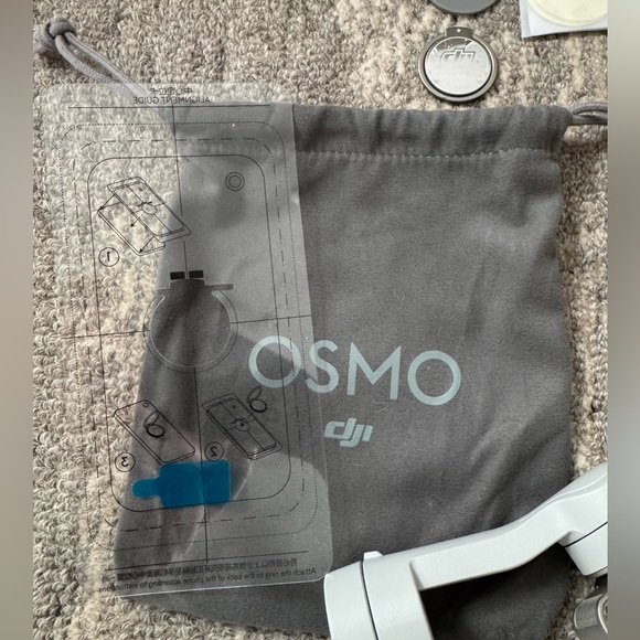 DJI OM 4 - Handheld 3-Axis Smartphone Gimbal Stabilizer - Picture 5 of 7